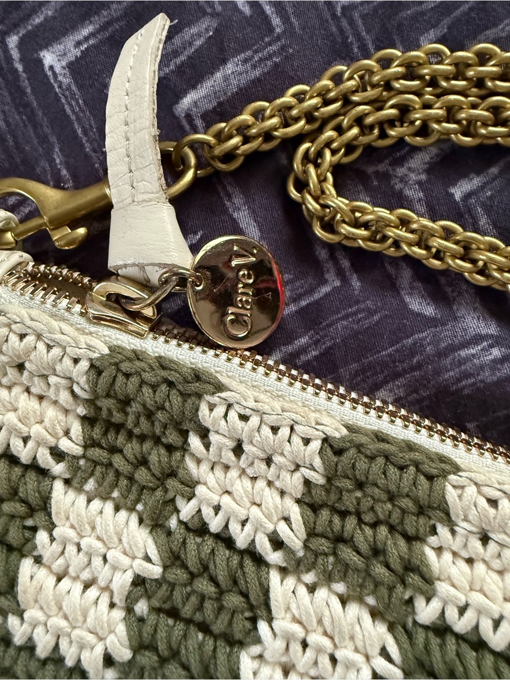 Clare V checkered flat clutch and strap - Picture 2 of 8